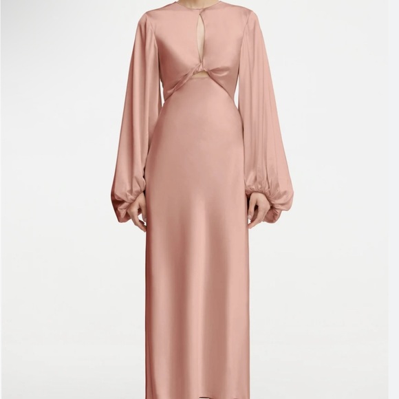 Elegant Pink Long Sleeve Demi Dress - Picture 4 of 4